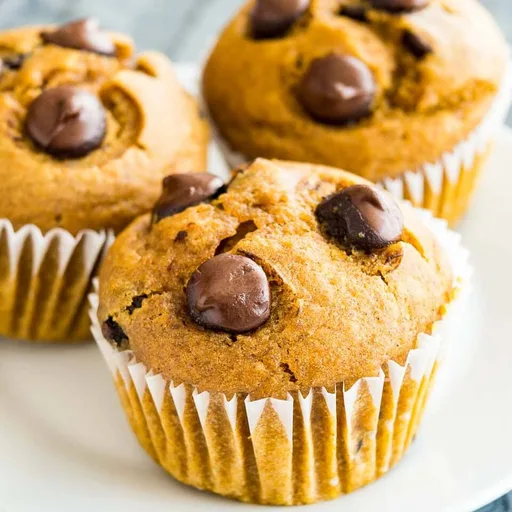 Pumpkin Chocolate Chip Muffins