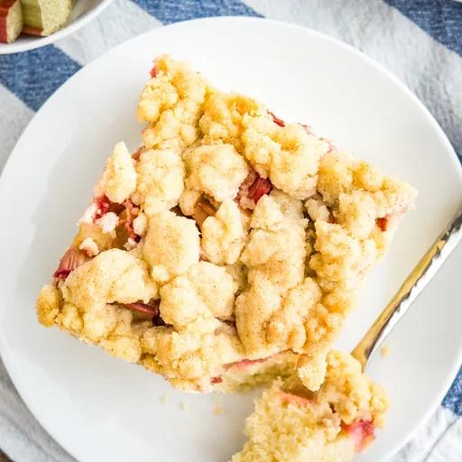 Rhubarb Coffee Cake