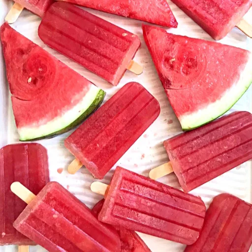 Helados de sandía fáciles y saludables