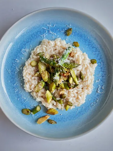 Risotto de espárragos verdes fácil