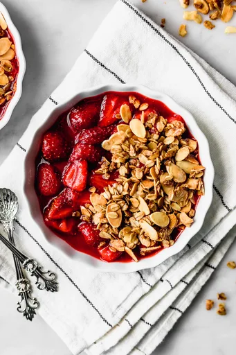 Gluten-Free No-Bake Strawberry Crisp