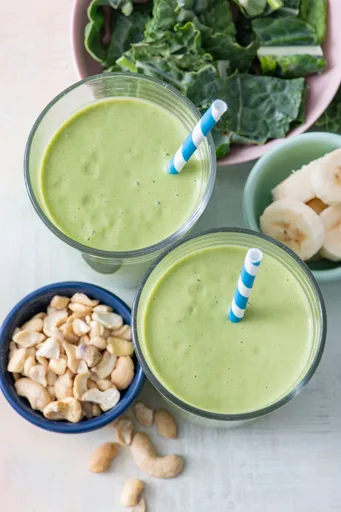 Batido de col rizada con sabor a helado