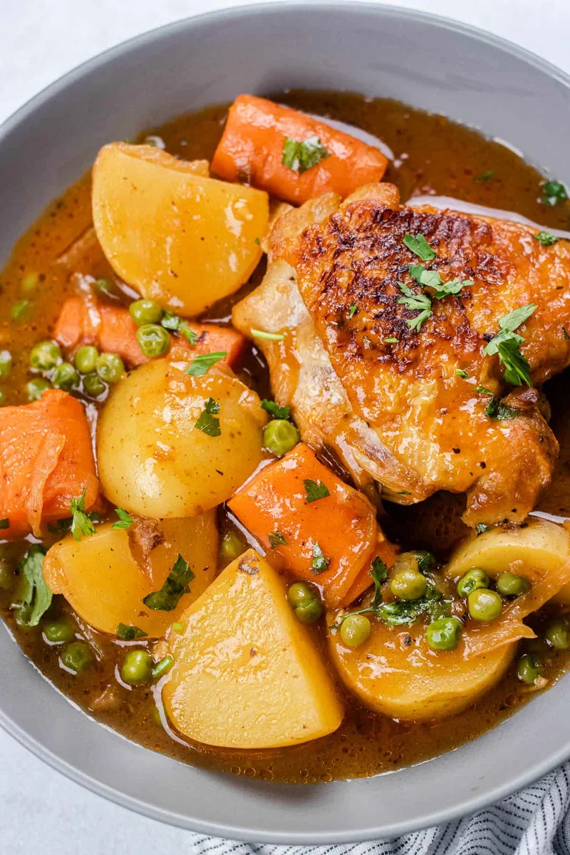 Easy Dutch Oven Chicken Stew Recipe