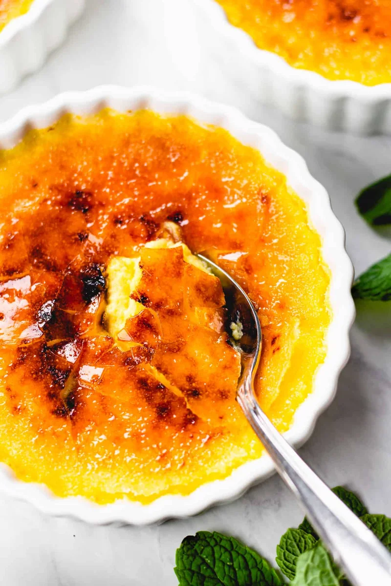 Easy Vanilla Crème Brûlée Recipe