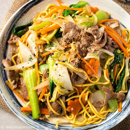 Beef Noodle Stir-fry (Mi Xao Bo)