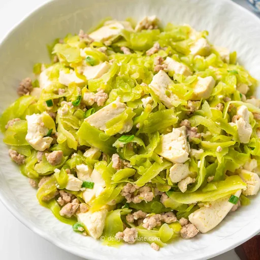 Salteado de Melón Amargo