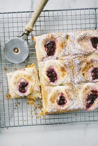 Tarta plana de hojaldre estilo danés