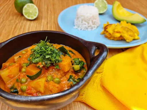Colombian Vegetable Stew (Cazuela de Verduras)