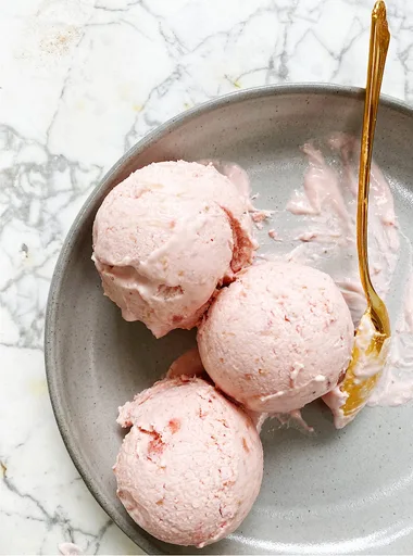 No-Churn Strawberry Rhubarb Ice Cream