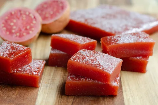 Bocadillo de Guayaba Colombiano