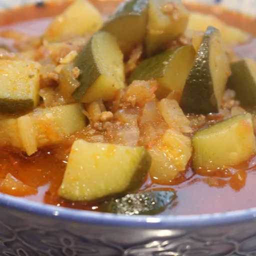 Zucchini Stew (Yekhnet Kousa)