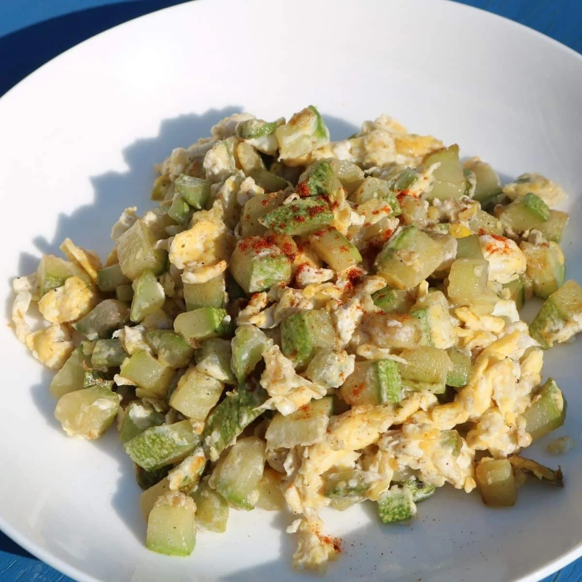 Zucchini with eggs (Kousa w bayd)