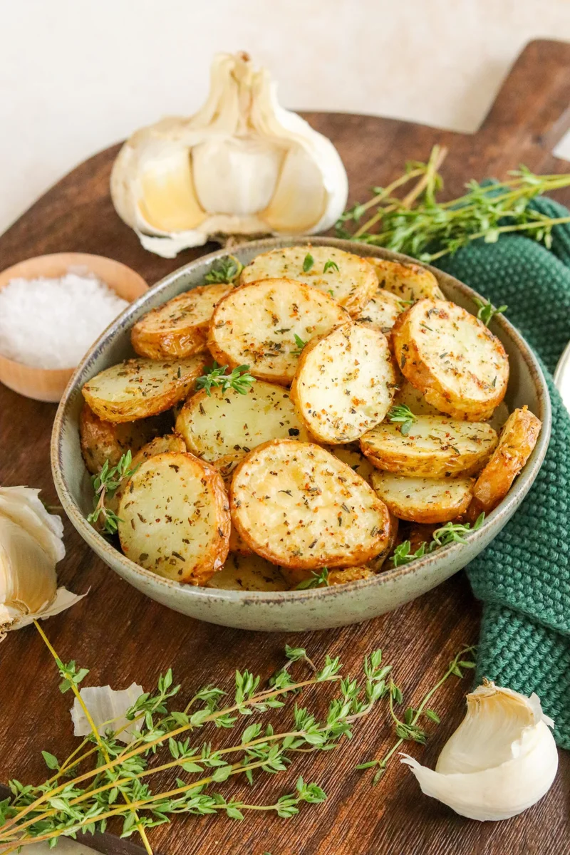 Air Fryer Herby Potatoes
