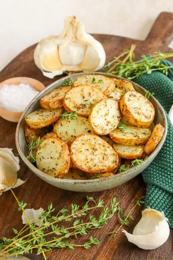 Air Fryer Herby Potatoes