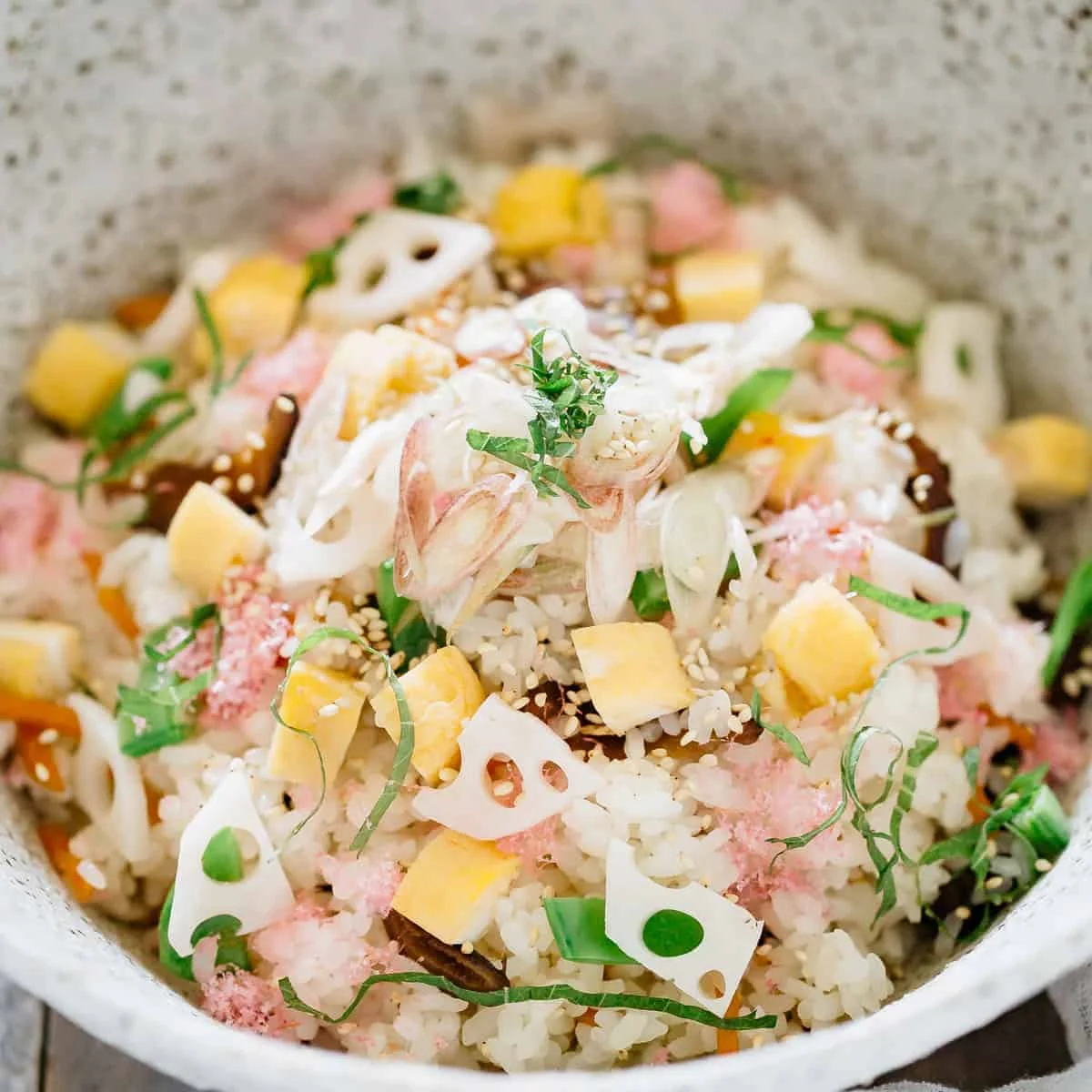 Chirashi Sushi ちらし寿司