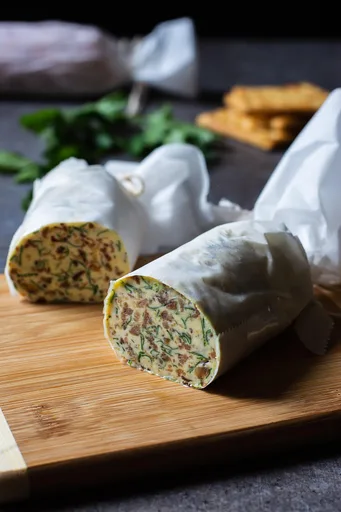 Bacon and Garlic Herb Compound Butter Recipe