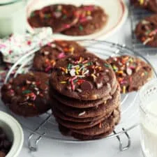 The Easiest Chewy Chocolate Brownie Cookies