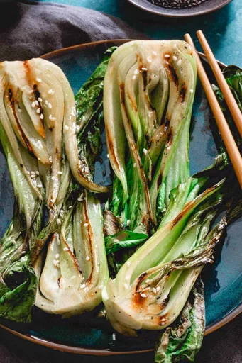 Bok Choy tierno a la parrilla