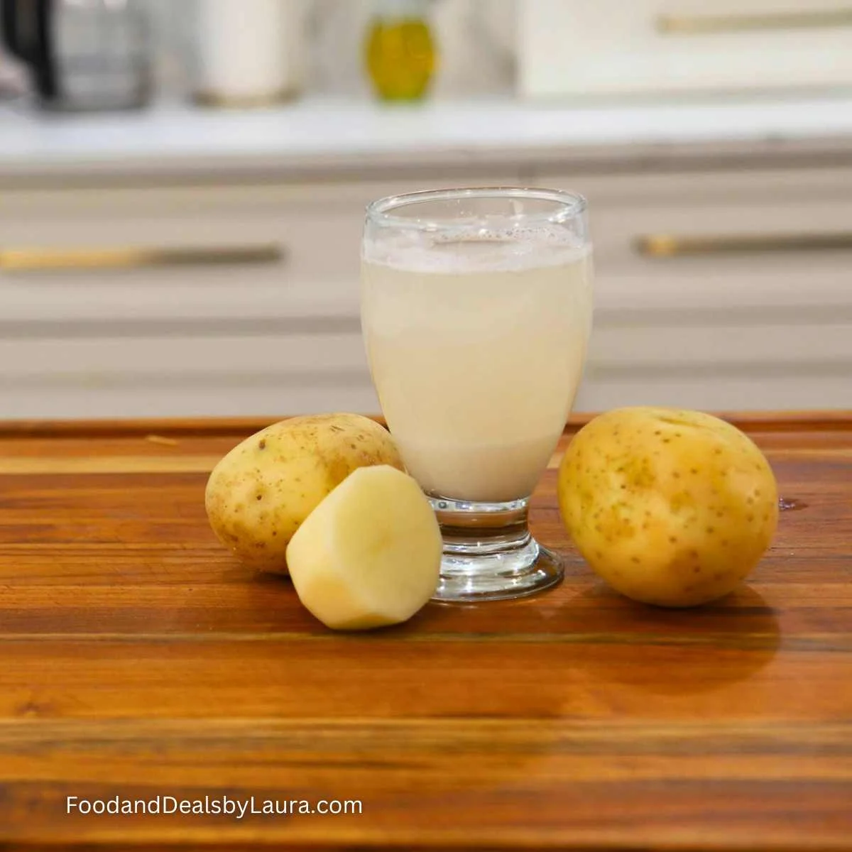 Agua de papa para la gastritis