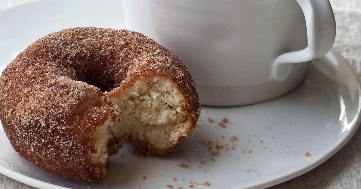 Cinnamon Baked Doughnuts | Recipes