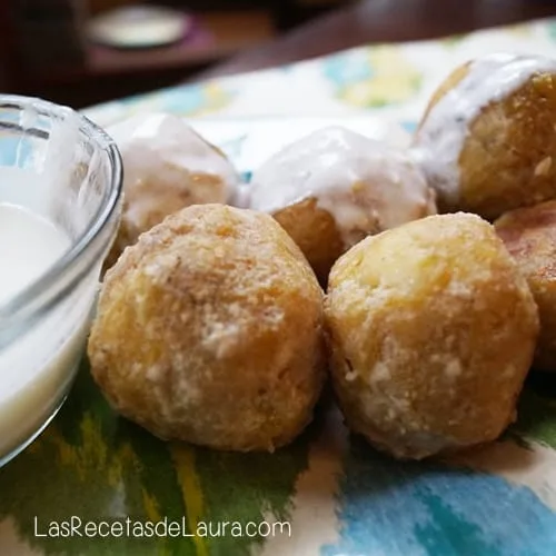 BOLITAS DE PLÁTANO RELLENAS DE QUESO