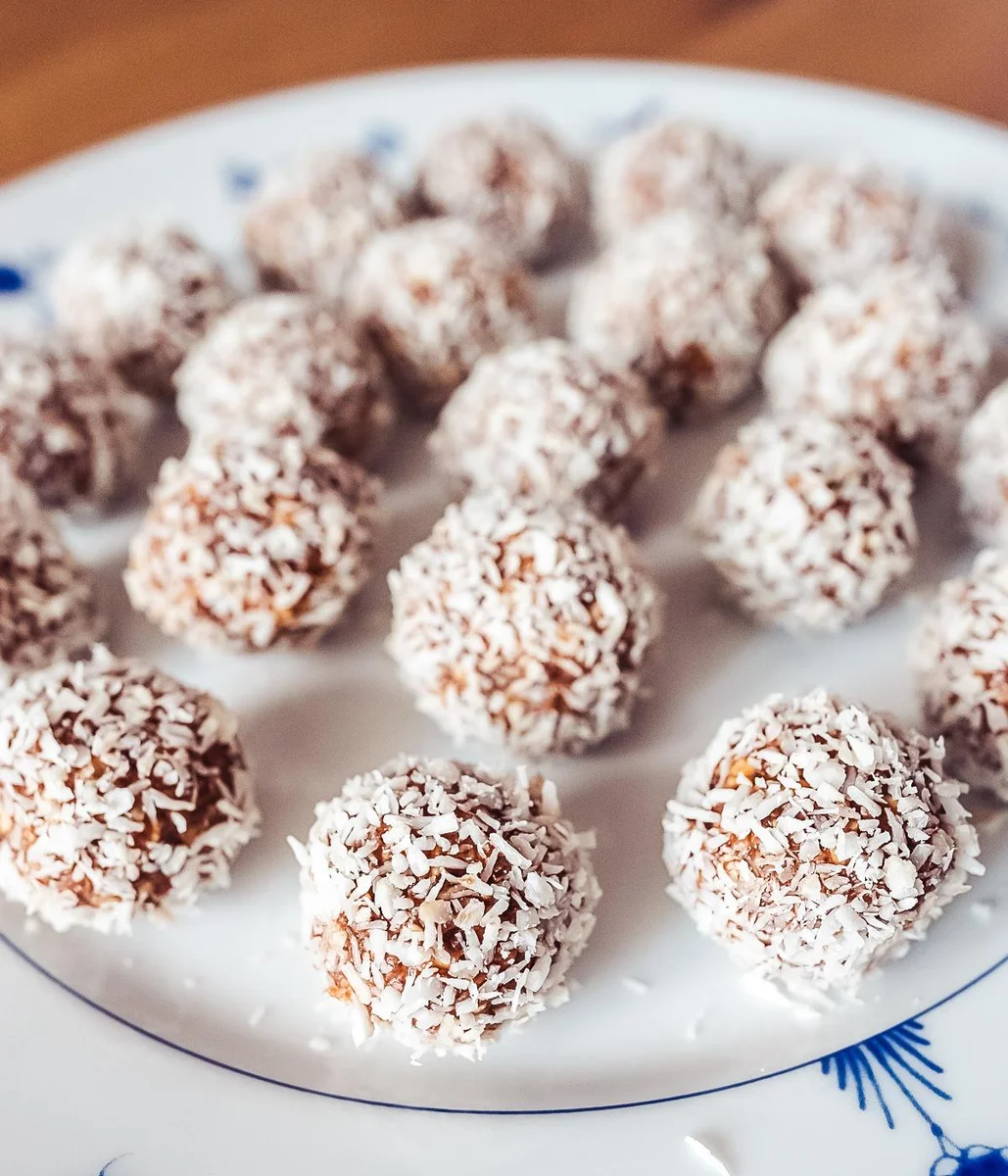 Havregrynskugler - Danish No Bake Chocolate Oat Balls
