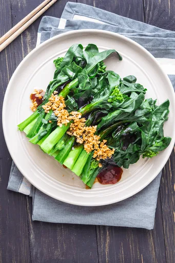 Gai Lan with Oyster Sauce