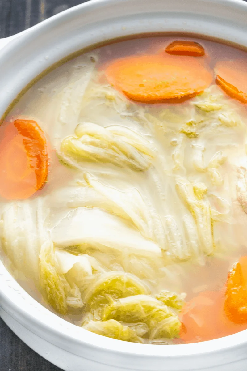 Chinese Cabbage Soup (紹菜汤)