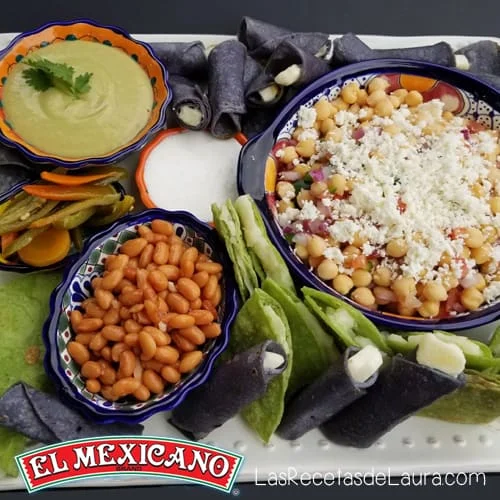 CHAROLA DE BOTANAS MEXICANAS