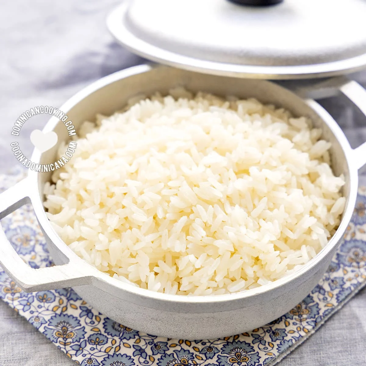 Arroz Blanco [Video+Recipe] Dominican White Rice