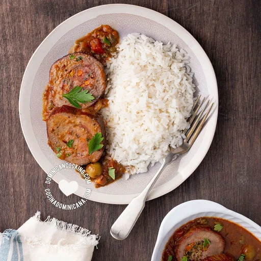 Receta de Carne Mechada Dominicana (Rollo de Ternera Braseada)