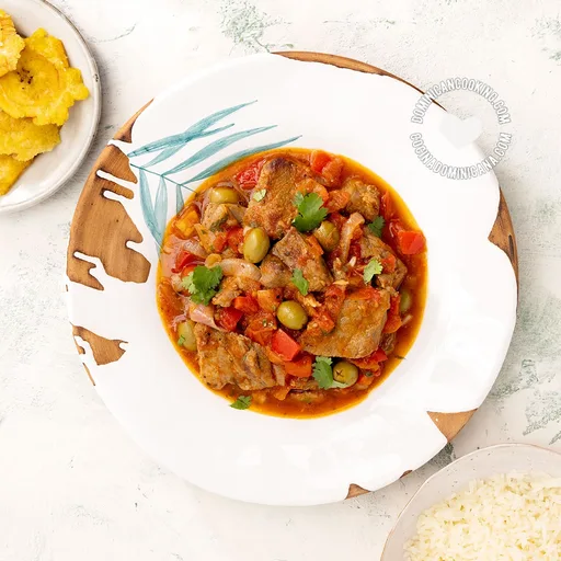 Carne de cerdo guisada