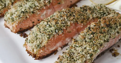 Salmón con costra de panko