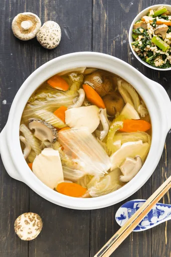 Mushroom and Chinese Cabbage Soup