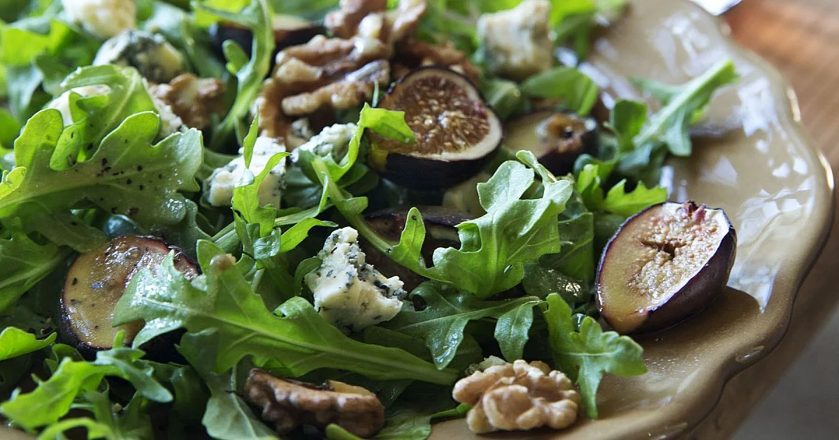 Warm Fig & Arugula Salad | Recipes