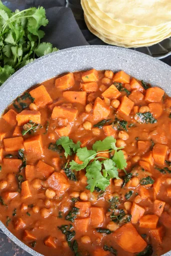 Sweet Potato & Chickpea Curry (Vegan)