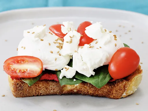 Beet Hummus Toast with Poached Egg