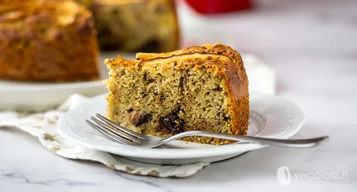 Torta con farina di ceci alle mele e cioccolato