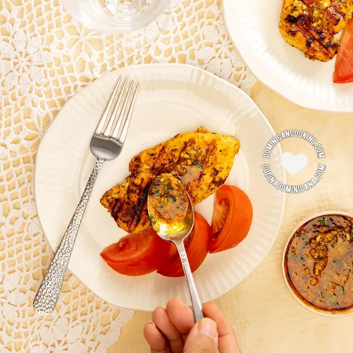 Pechuga a la plancha [Vídeo y receta]: jugosa pechuga de pollo a la parrilla