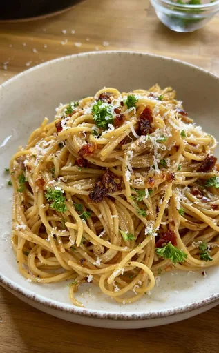 Caramelised Onion and Chilli Pasta