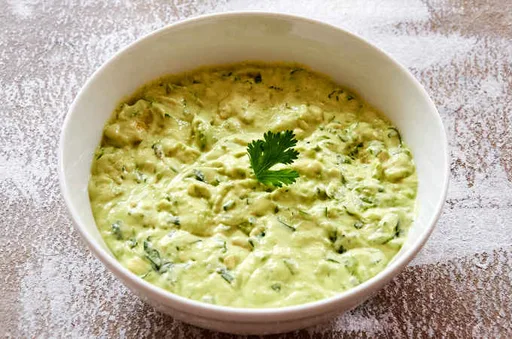 Receta de dip picante de aguacate