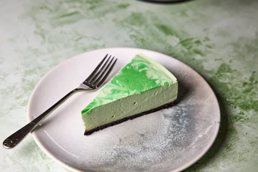 Tarta de queso sin horno con sabor a pandan