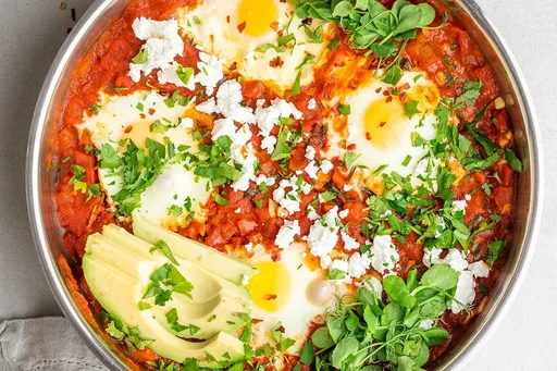 Shakshuka (Moroccan Eggs In Spiced Tomato Sauce)