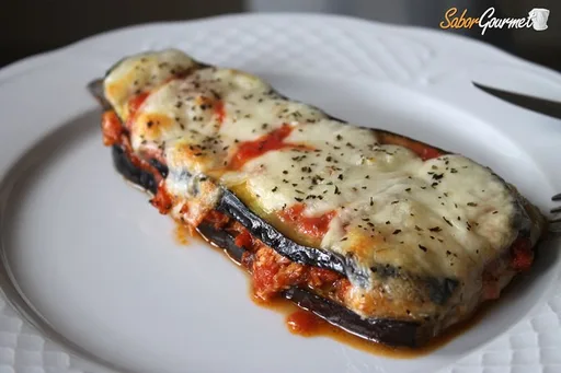 Berenjenas con atún y mozzarella