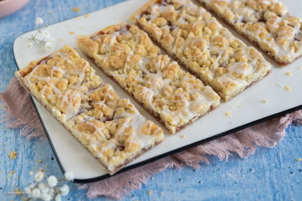 Prasselkuchen mit Streuseln | aus Blätterteig