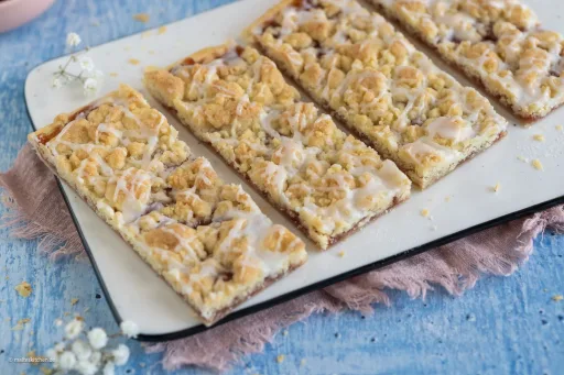 Prasselkuchen mit Streuseln | aus Blätterteig