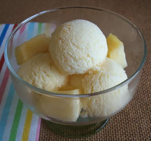 Pineapple ice cream