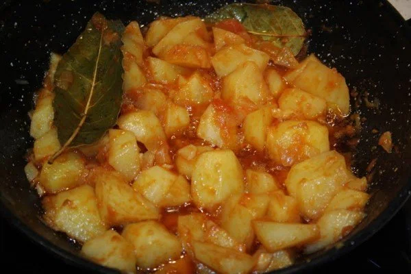 Recetas de Semana Santa | Patatas viudas