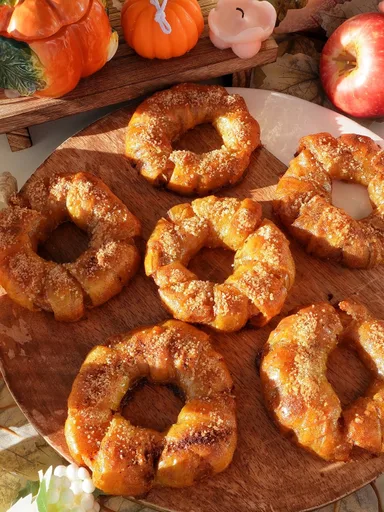 Apple donuts (baked rice paper apple donuts)