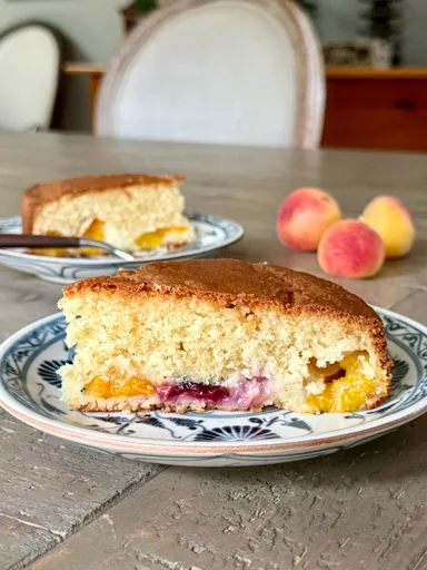 Almond Apricot Cake
